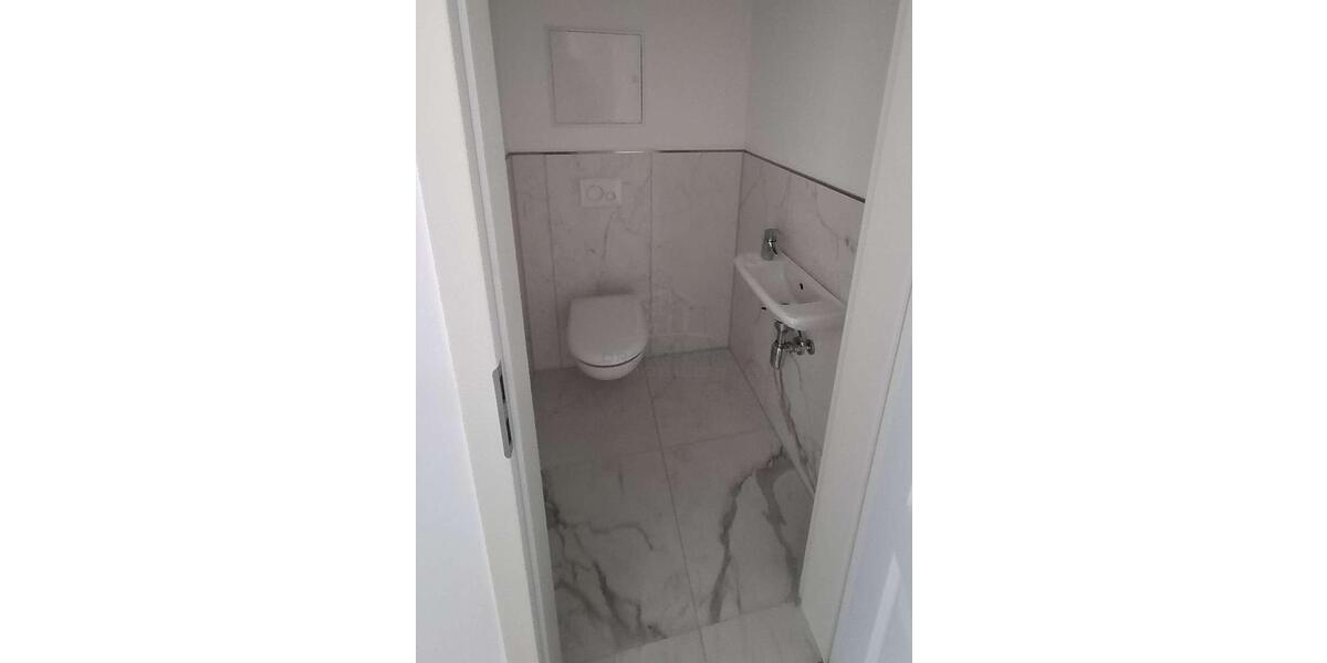 Etagenwohnung Schwerin - 5 Zimmer, 119 m&sup2;, 1.553&euro; | Angebot:24465517