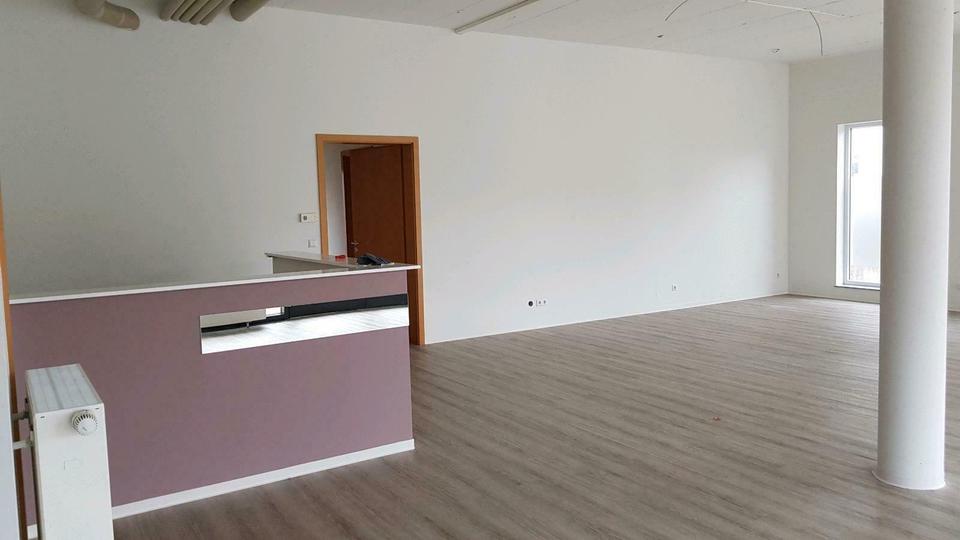 Gewerbeobjekt Weinstadt - 1.620&euro; | Angebot:24215525