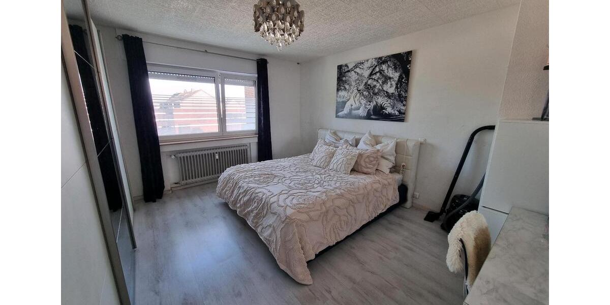 Etagenwohnung Euskirchen - 3 Zimmer, 80 m&sup2;, 210.000&euro; | Angebot:26152353