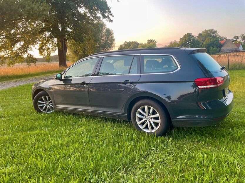 VW Passat Variant 120.000 km 16.899 € Barwedel 38476