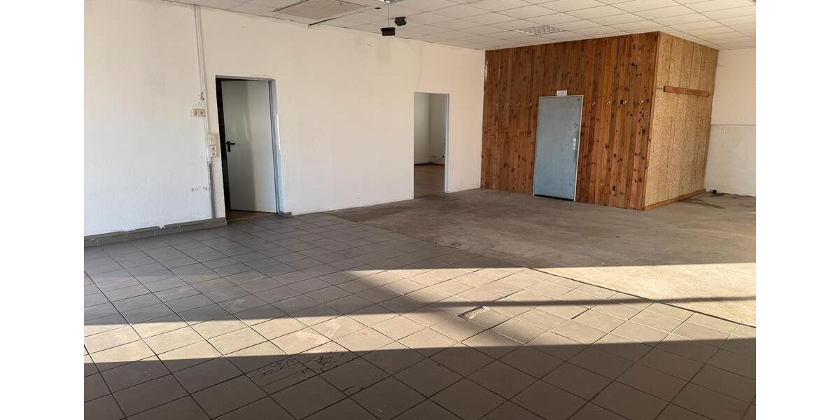 Gewerbeobjekt Eschenbach in der Oberpfalz - 650&euro; | Angebot:25298411