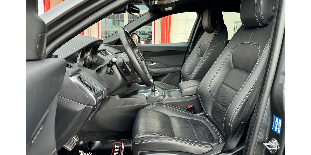 Jaguar E-Pace P250 R-Dynamic Black LED/Nav/VZE/Spur/ACC 70.425 km 23.990 € Leipzig 04347