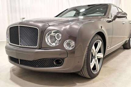 Bentley Mulsanne 86.652 km 91.999 € Dresden 01157