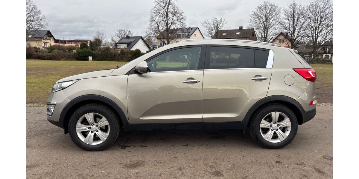 Kia Sportage 180.500 km 7.000 &euro; Bonn 53229