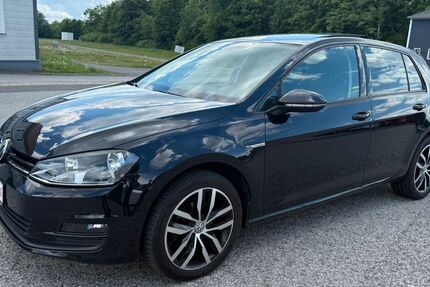 VW Golf 99.900 km 10.500 &euro; Clausthal-Zellerfeld 38678