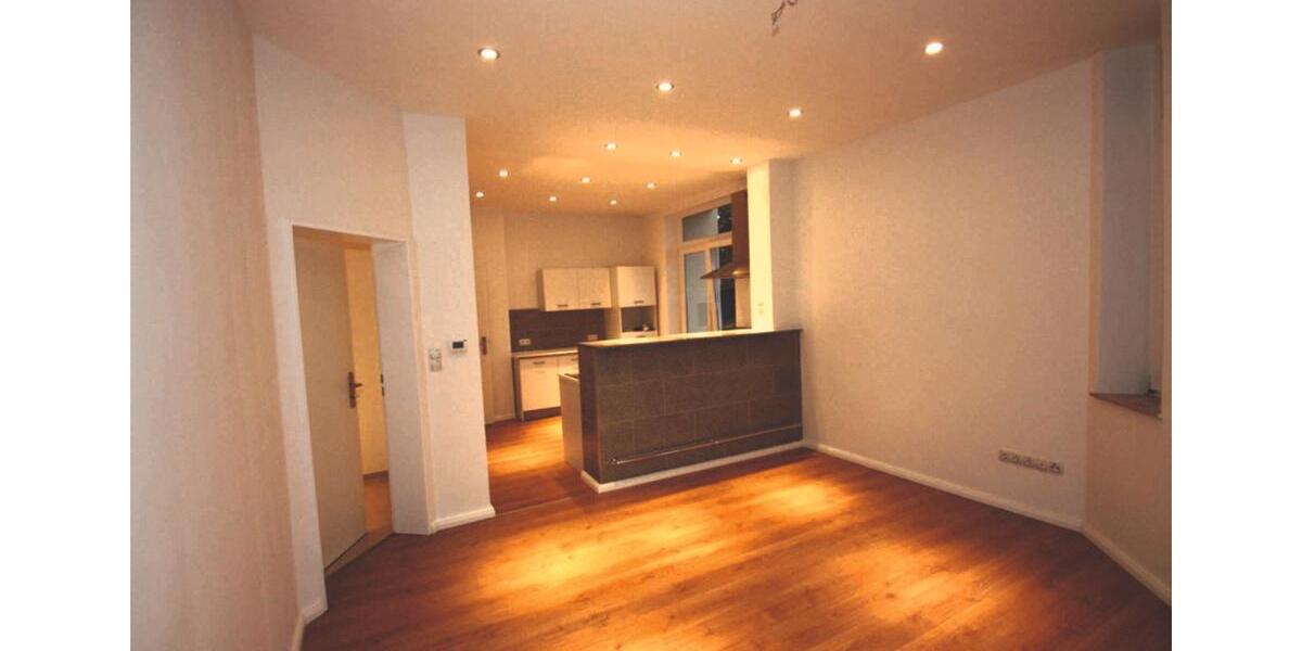 Etagenwohnung Bremerhaven - 5 Zimmer, 106 m&sup2;, 970&euro; | Angebot:26148722