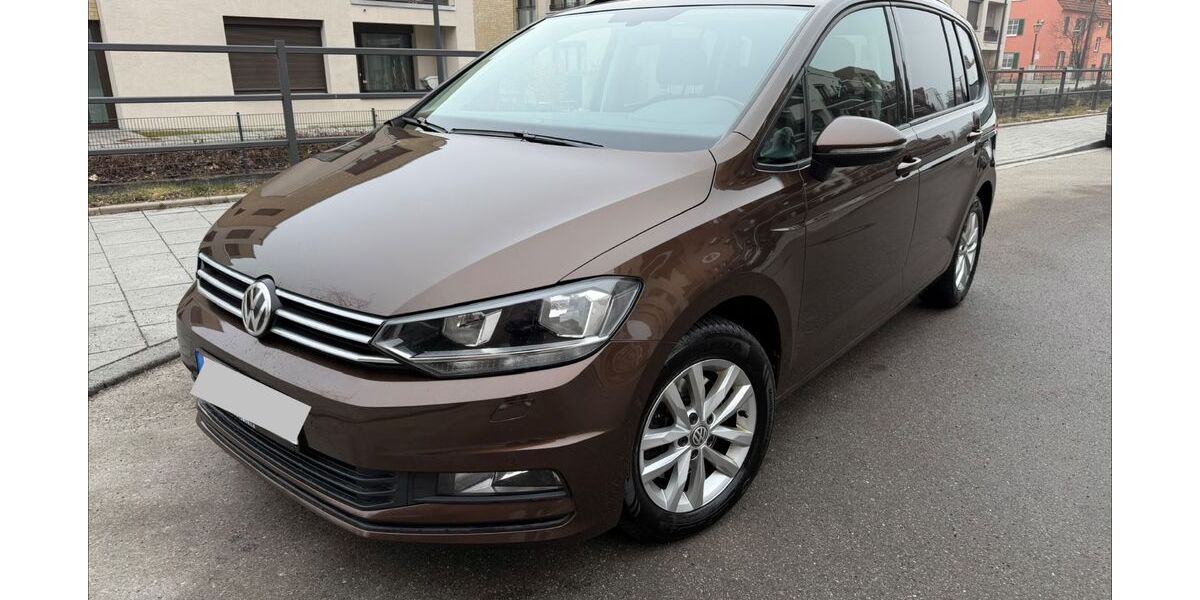 VW Touran 189.500 km 12.900 &euro; Augsburg 86154
