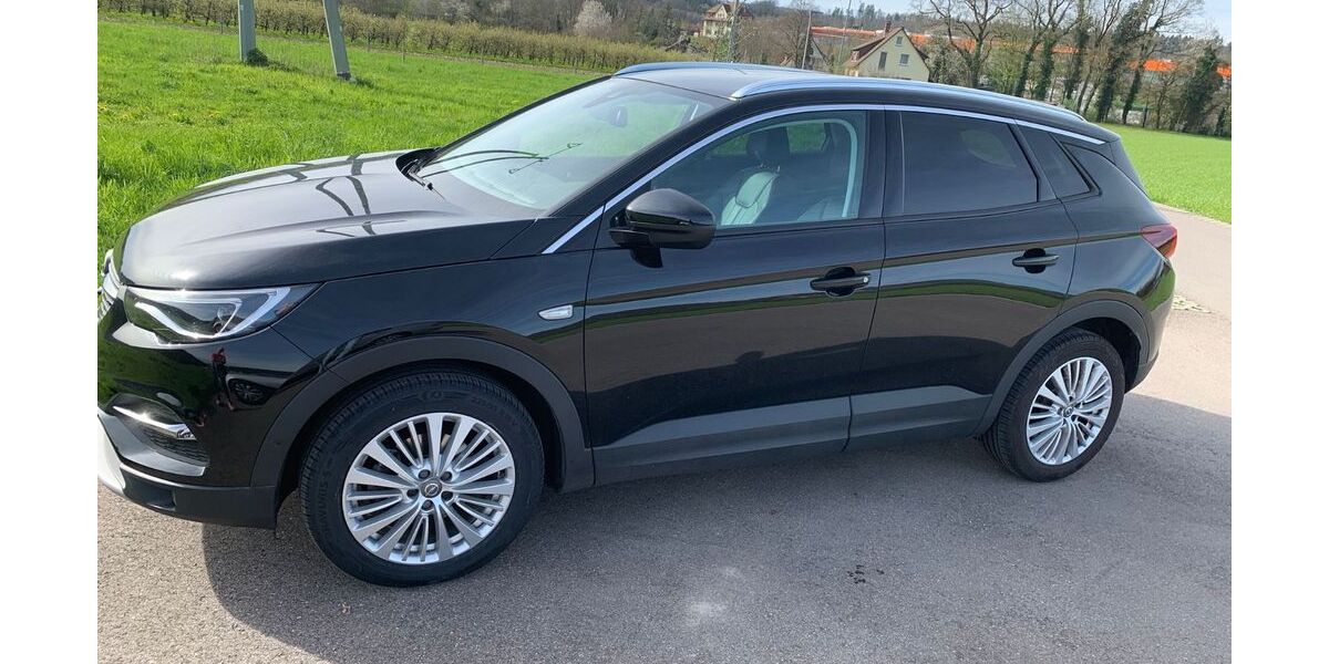 Opel Grandland (X) 104.000 km 11.990 &euro; Albbruck 79774