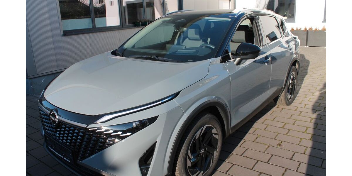 Nissan Qashqai 17.557 km 27.490 &euro; Hebertshausen 85241