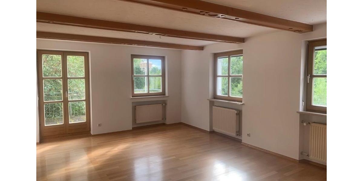 Einfamilienhaus Arnstorf - 6 Zimmer, 150 m&sup2;, 1.490&euro; | Angebot:26326548