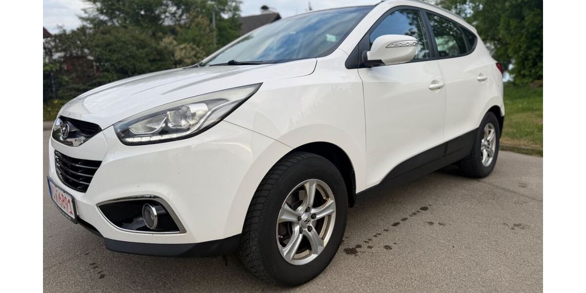 Hyundai ix35 163.000 km 5.700 &euro; neu-ulm 89231