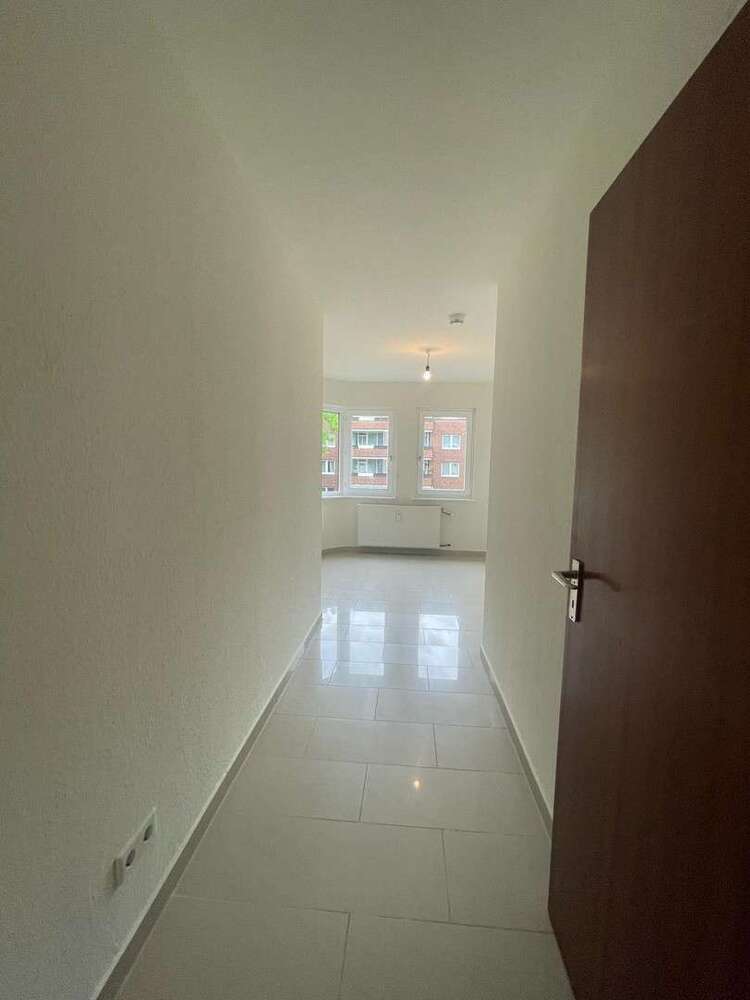 Wohnung zum Mieten in Düsseldorf 1.215 € 82.24 m²