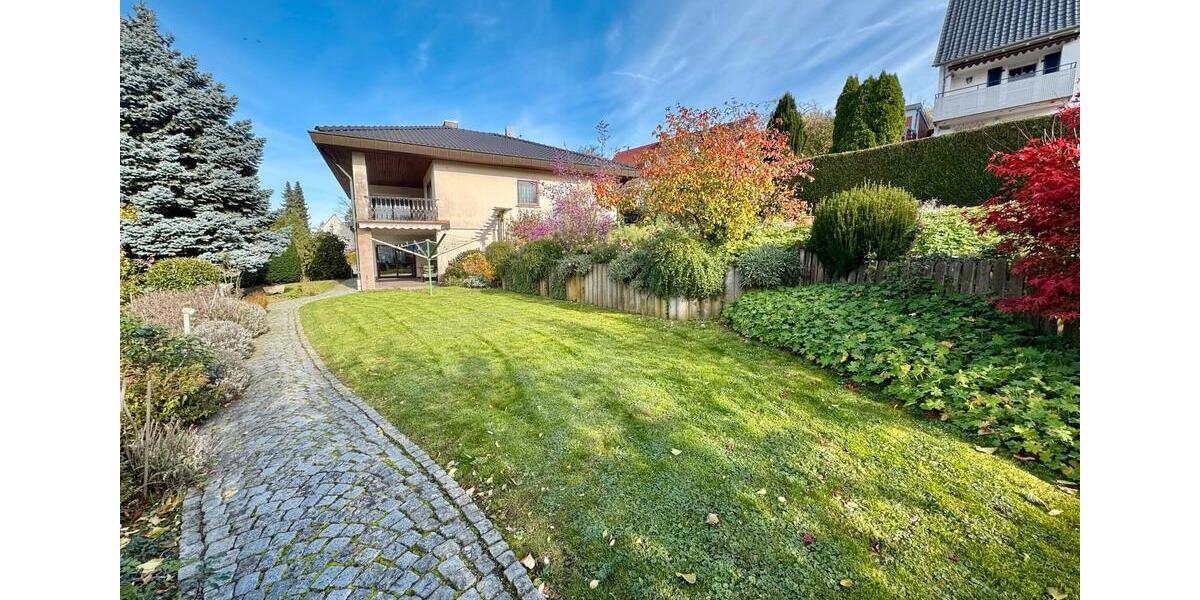 Herrschaftliches Einfamilienhaus mit großem Grundstück! 6 zimmer