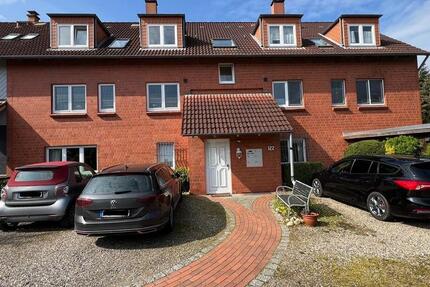 Wohnung Kiel Wik - 2 Zimmer, 62 m&sup2;, 900&euro; | Angebot:25405789