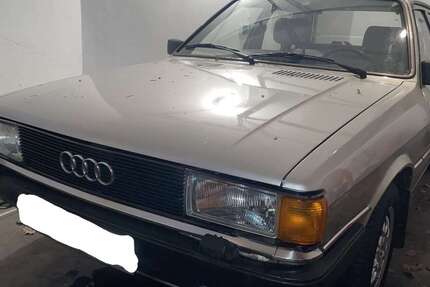 Audi 80 196.204 km 999 &euro; Hamburg 22299