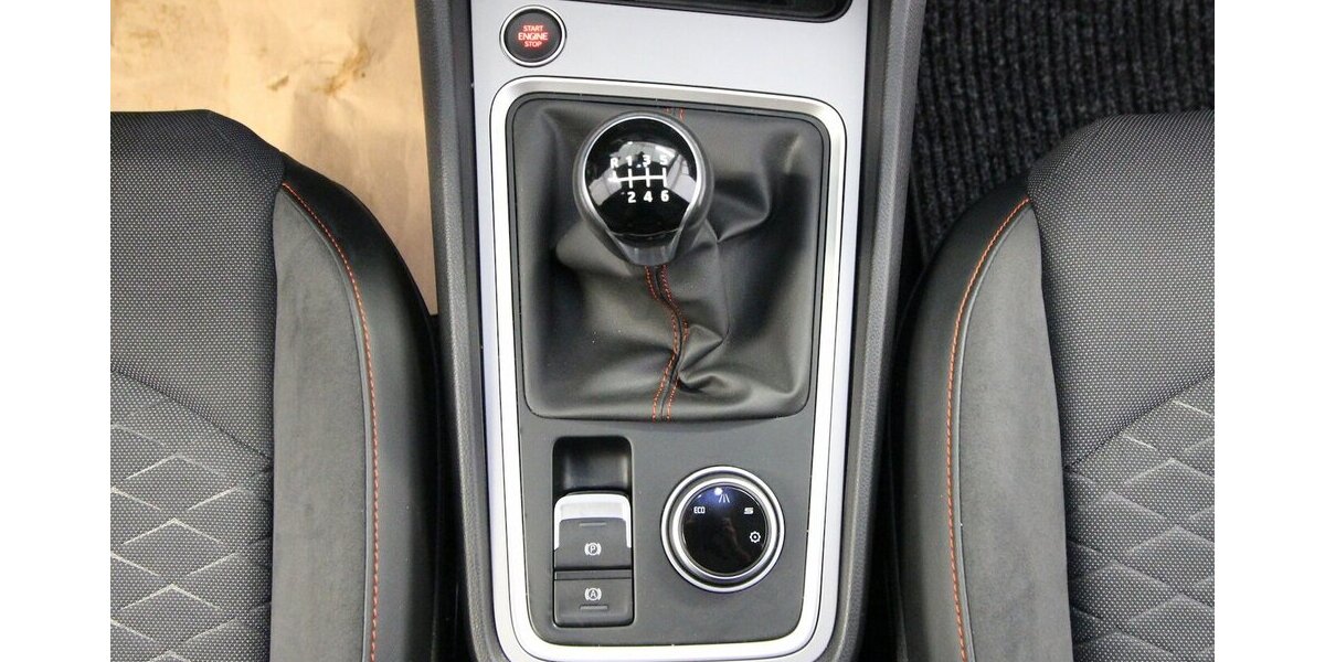 Seat Ateca 1.5 TSI FR NAVI+KAMERA+LED+ACC 67.258 km 23.900 &euro; Hagenow 19230