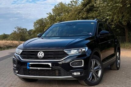 VW T-Roc 83.000 km 19.750 &euro; Erftstadt 50374