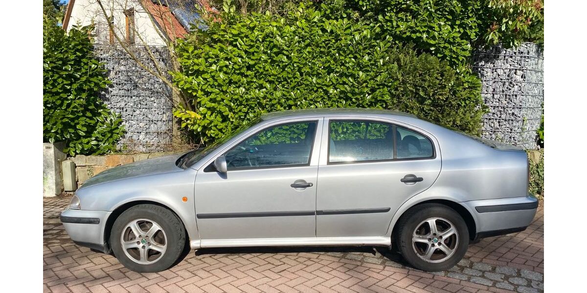 Skoda Octavia 255.000 km 1.200 &euro; Stadthagen 31655