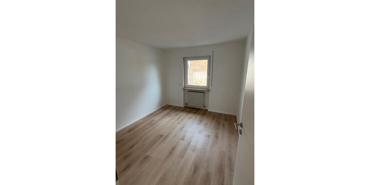 Etagenwohnung Schwäbisch Gmünd - 3.5 Zimmer, 88 m&sup2;, 299.000&euro; | Angebot:26803424