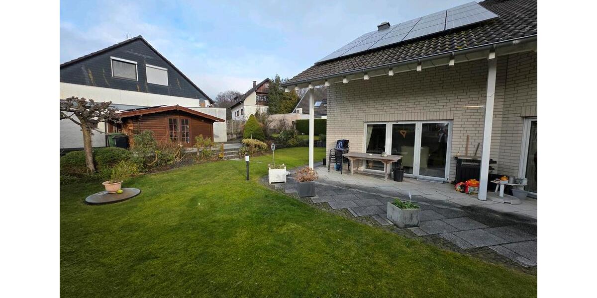 Einfamilienhaus Rösrath - 2 Zimmer, 154 m&sup2;, 2.400&euro; | Angebot:25958899