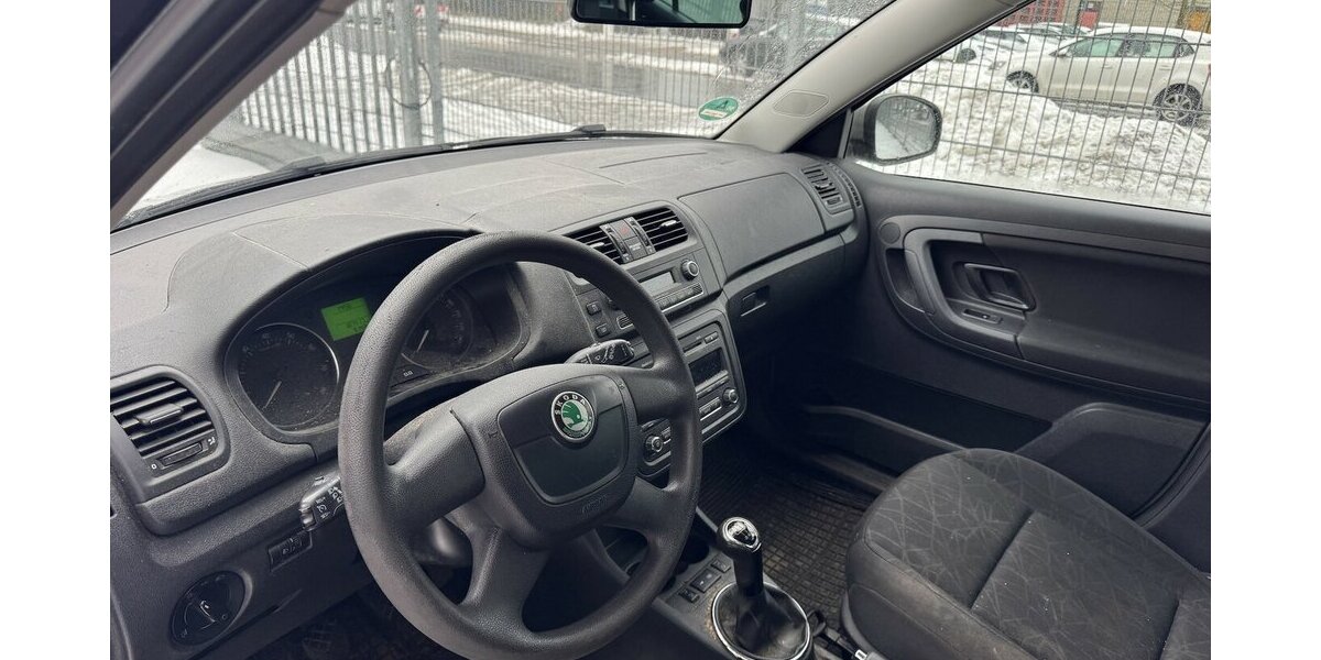 Skoda Fabia Ambiente Family 5J 188.000 km 1.999 &euro; Hamburg 22339