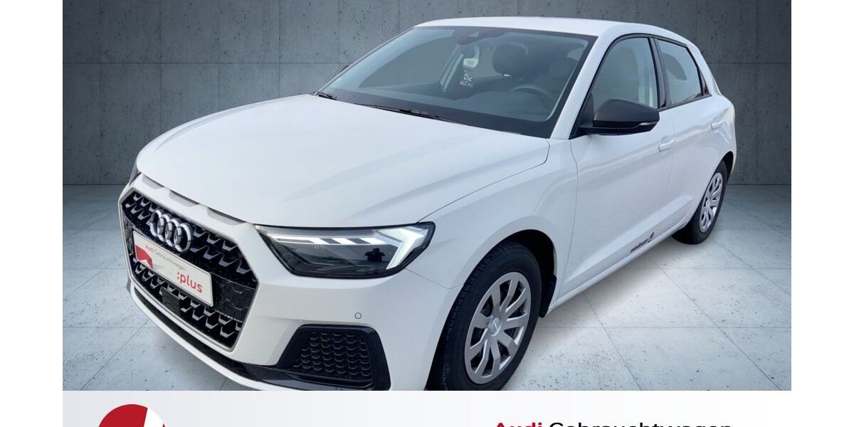Audi A1 9.900 km 21.860 &euro; Saal a.d. Donau 93342
