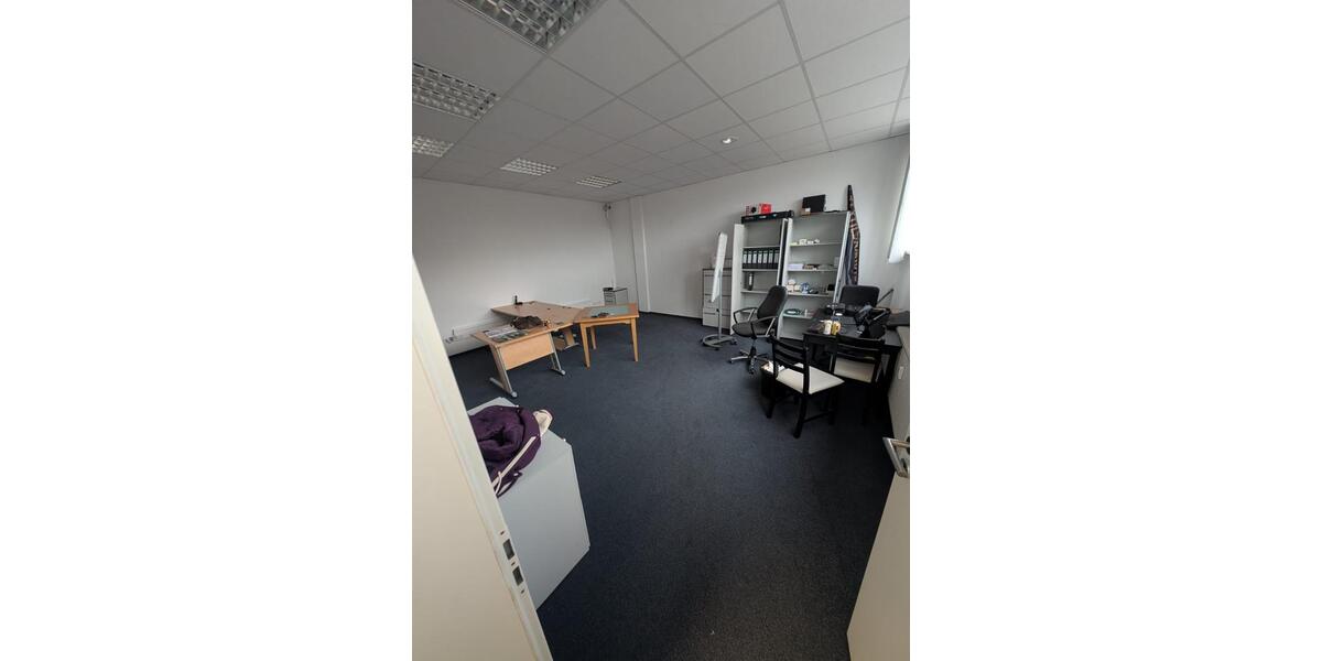 140qm Gewerbe + 80qm Lager - Büro, Produktion, Onlineshop, Shop zimmer