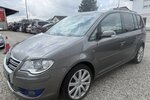VW Touran 2.0 TDI DSG R-Line Edition Xenon Navi 223.500 km 7.500 &euro; Altdorf 84032