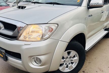 Toyota Hilux 66.000 km 20.900 &euro; Hamburg 20537