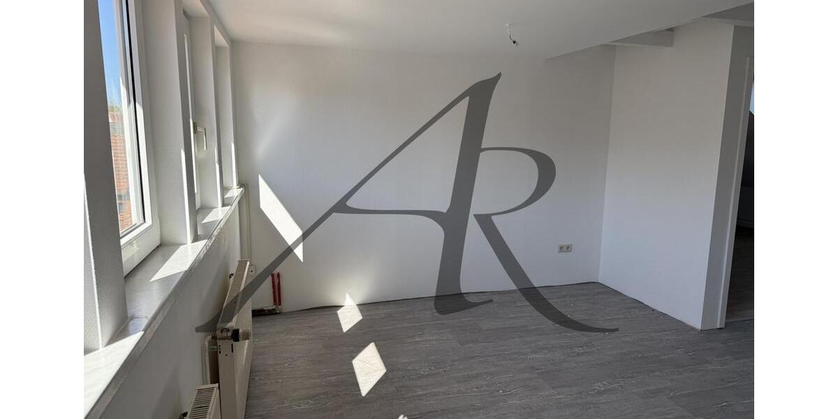 Etagenwohnung Tangerhütte - 3 Zimmer, 80 m&sup2;, 600&euro; | Angebot:23471110