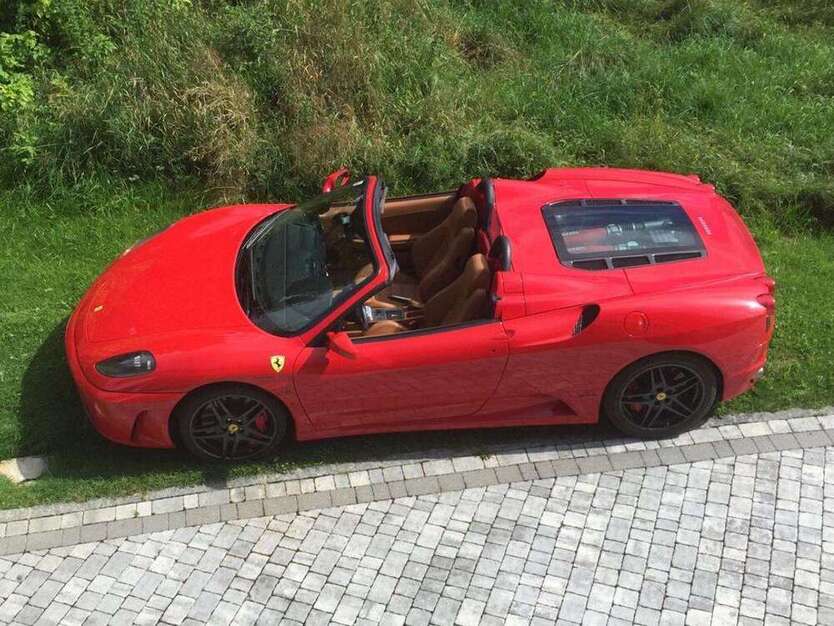 F430
