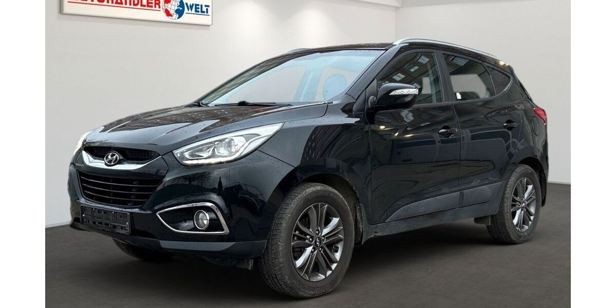 Hyundai ix35 121.061 km 8.999 € Berlin 12681