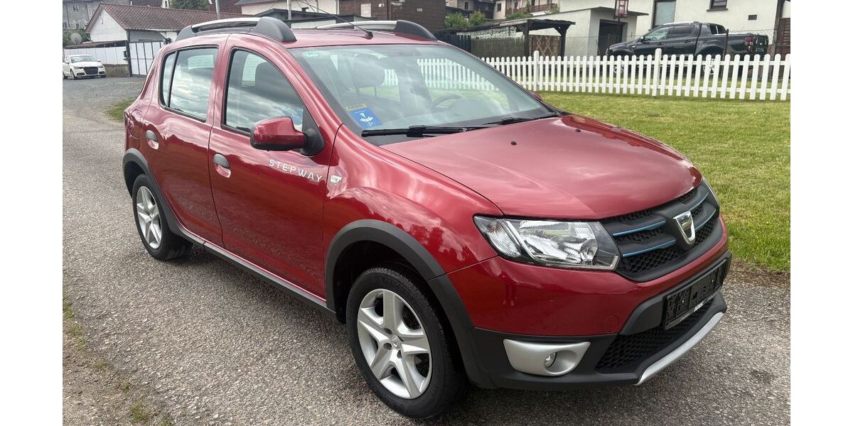 Dacia Sandero 97.000 km 6.880 &euro; Knetzgau 97478