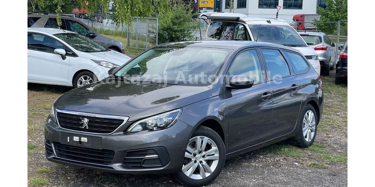Peugeot 308 120.725 km 8.399 &euro; Lüdenscheid 58513