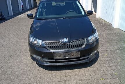 Skoda Fabia 124.000 km 5.555 &euro; Iserlohn 58636