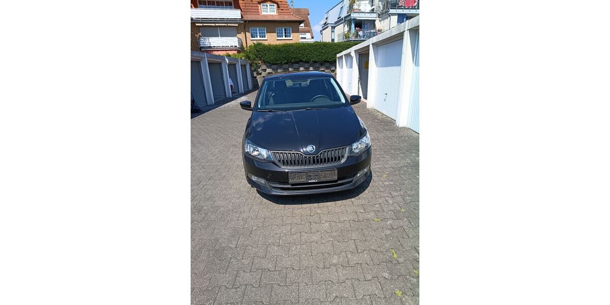 Skoda Fabia 124.000 km 5.999 &euro; Iserlohn 58636