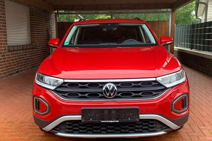 VW T-Roc 34.749 km 18.800 € Ankum 49577