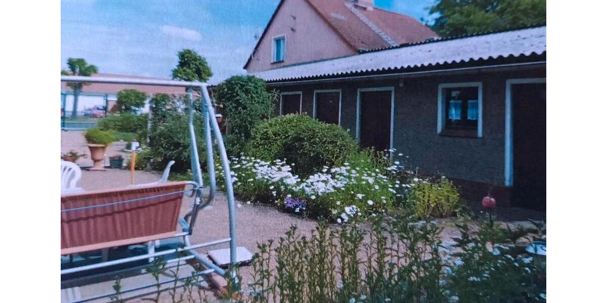 Einfamilienhaus Finsterwalde - 10 Zimmer, 150 m&sup2;, 124.000&euro; | Angebot:26180245