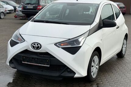 Toyota Aygo (X) 78.671 km 7.100 &euro; Ribnitz-Damgarten 18311
