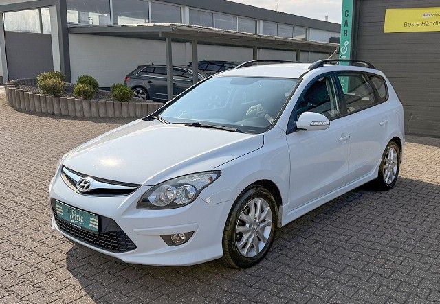 Hyundai i30 176.000 km 2.690 &euro; Niederzier 52382