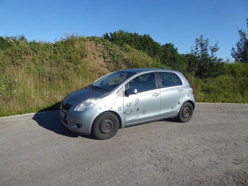 Yaris