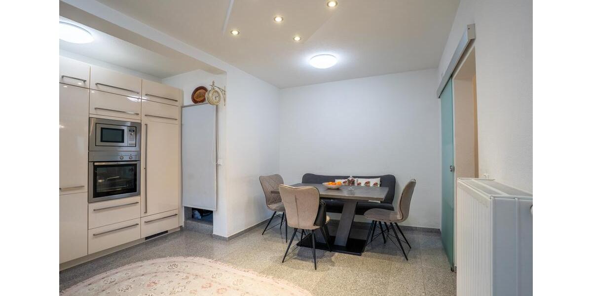 Einfamilienhaus Vöhringen - 4 Zimmer, 118 m&sup2;, 490.000&euro; | Angebot:26374033