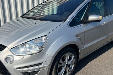 Ford S-Max 294.000 km 4.950 &euro; Berlin 12057
