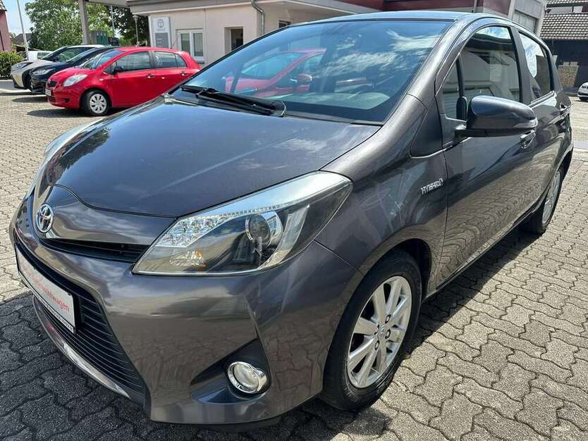 Yaris