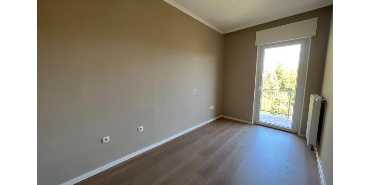 Einfamilienhaus mit Einliegerwohnung Büroräume Provisionsfrei 10 zimmer