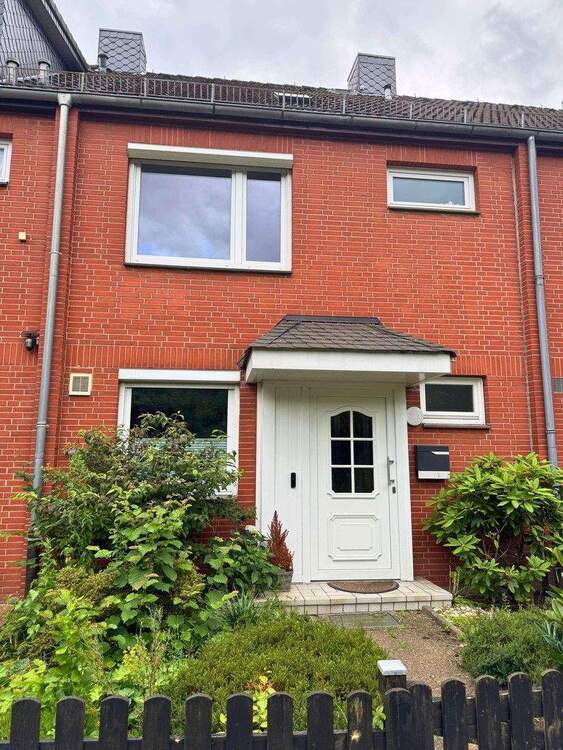 Modernisiertes Reihenhaus mit Fußbodenheizung und Smart Home in Bremen-Kattenesch 6 zimmer