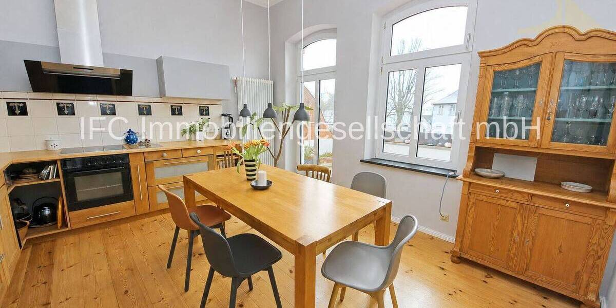Etagenwohnung Dessau-Roßlau Siedlung - 4 Zimmer, 110 m&sup2;, 192.000&euro; | Angebot:26807340