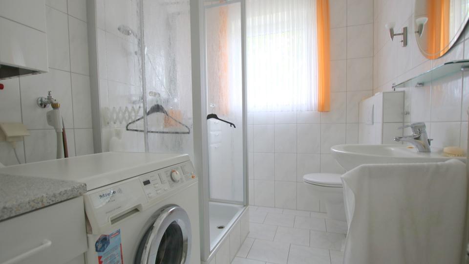 Etagenwohnung Bad Zwischenahn - 3 Zimmer, 79 m&sup2;, 650&euro; | Angebot:26679156