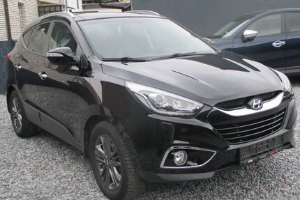 Hyundai ix35 83.600 km 10.400 € Recklinghausen 45663