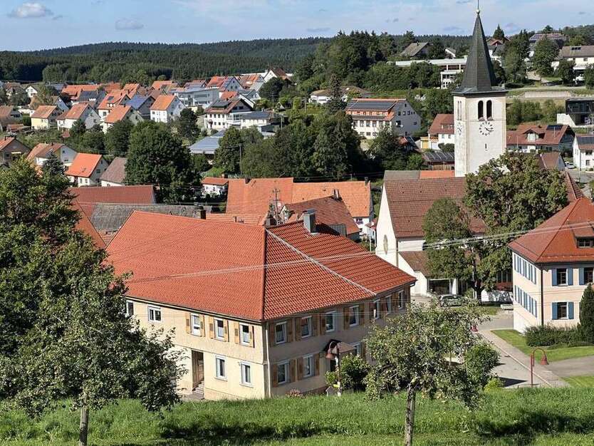 Haus zum Kaufen in Böttingen 398.000 € 230 m²